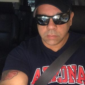 Meet your Posher, Eduardo